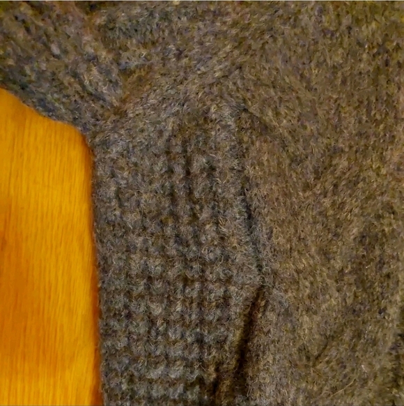 Faherty Frost Cable Stitch Turtleneck Sweater XS Charcoal Gray - Picture 8 of 15